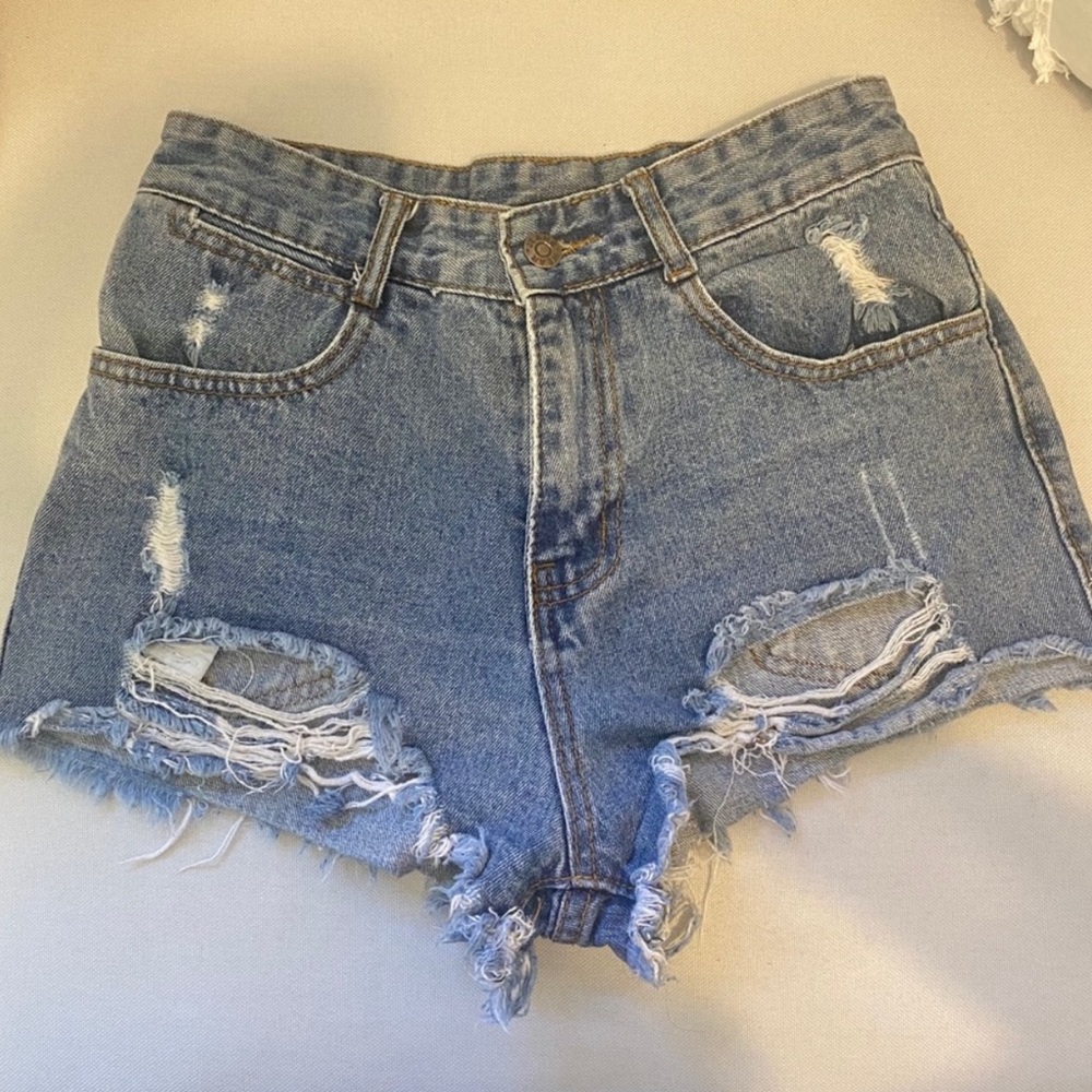 Jean shorts 24-25